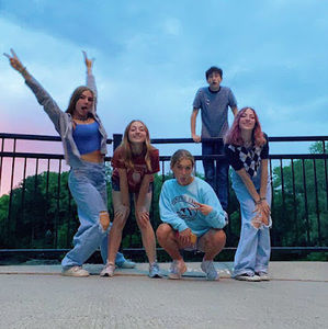 Meet your Posher, Mandy